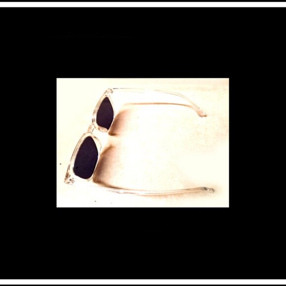 New Rare Unisex Clear Frame Sunglasses Purchased In Paris